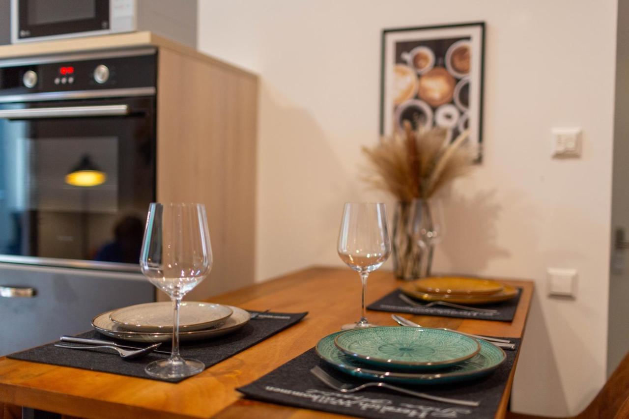 Soulscape Apartments Loft Zwickau Citycenter Mit Tg-Stellplatz, Magenta-Tv Und Klima Exterior foto